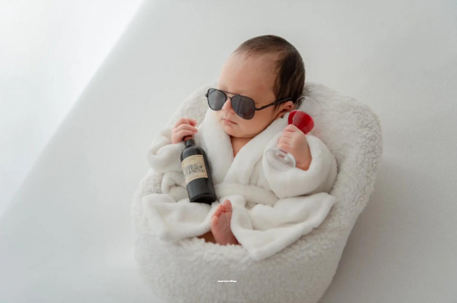 海西孕妇肚脐眼突出来